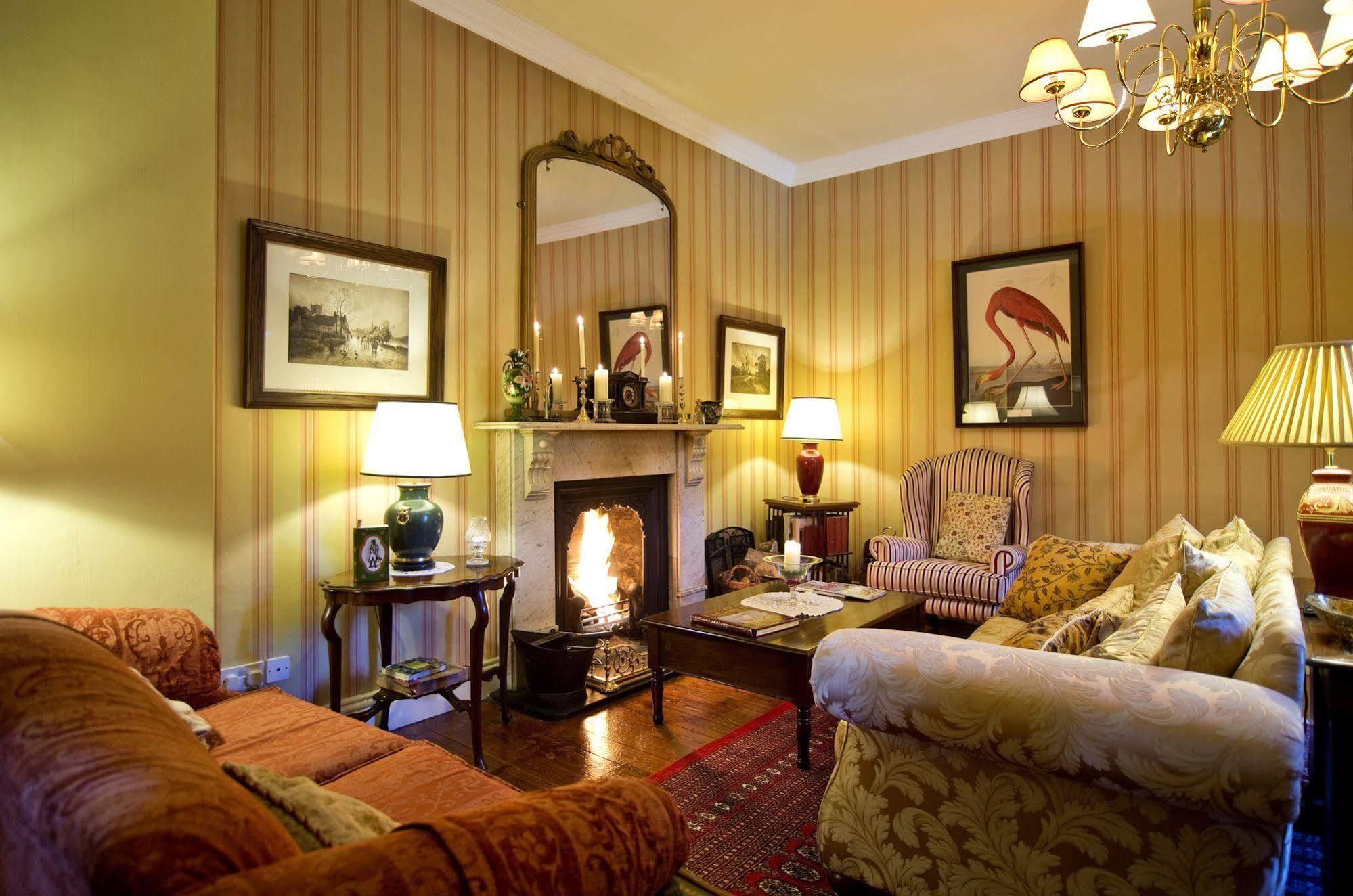 Carrig Country House & Restaurant Killorglin Exterior photo